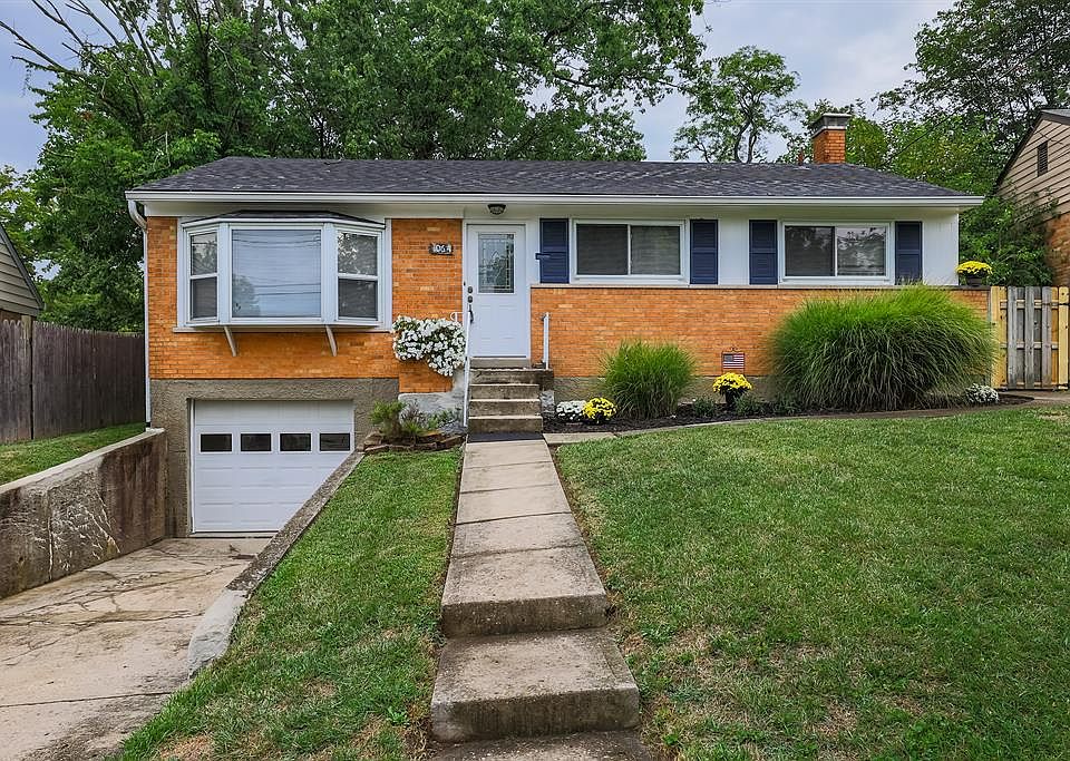 1st image of 1064 Vacationland Dr
