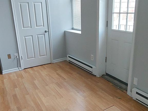 3rd image of 2734 E Allegheny Ave Floor 2