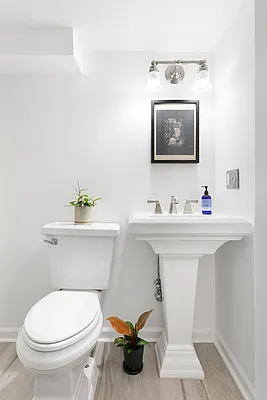 Sold by Compass | media 16