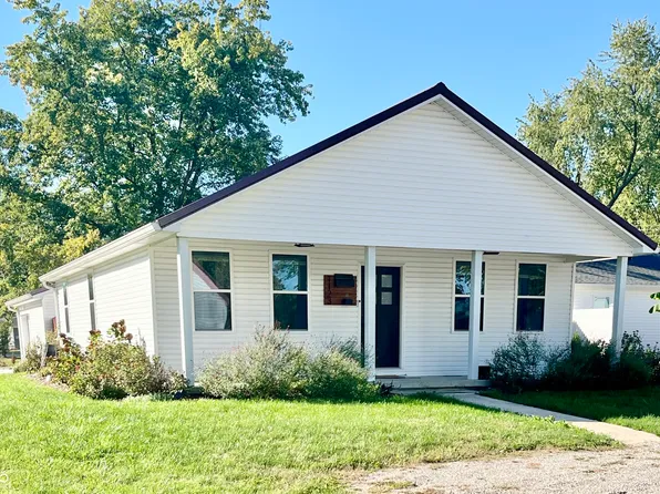 1123 Washington St, Hope, IN 47246