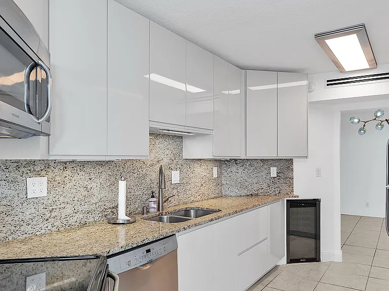 1340 S Ocean Blvd #1106 — Photo 16