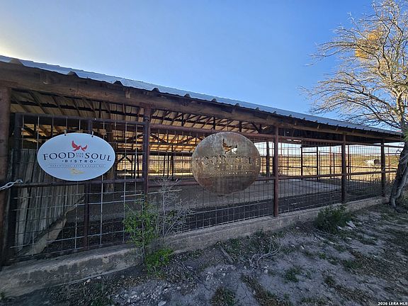 3rd image of 21 N HIGH LONESOME RANCH
