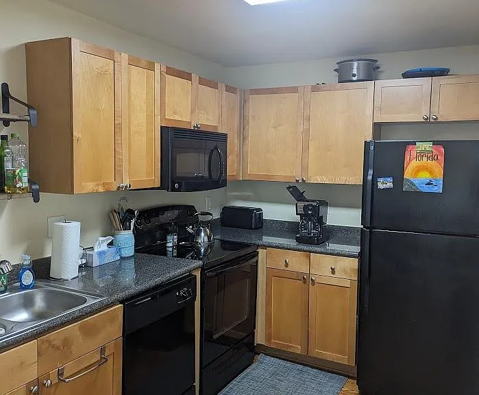 5116 Beach Dr SE #C — Photo 5