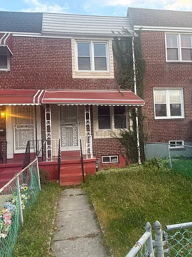 3611 W Lexington St Photo 1