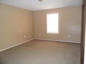 5th image of 3142 S Hunter Farm Way