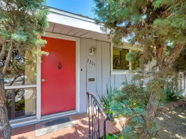 2204 Rosecrans St, San Diego, CA 92106