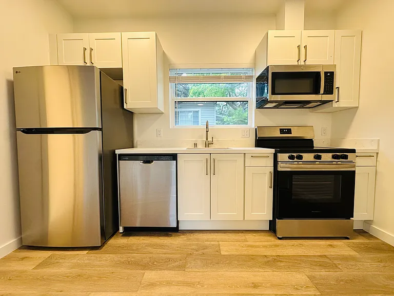 210 S Voluntario St #1 — Photo 4