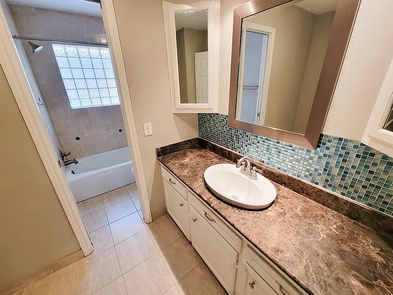 4915 Brian Haven Dr — Photo 36