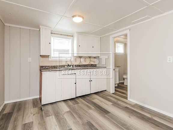 5th image of 4047 Springfield Xenia Rd