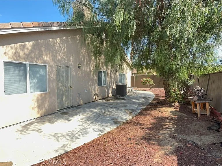 27531 Sierra Madre Dr — Photo 24