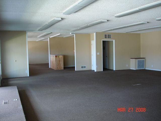 2nd image of 2417 W Kennewick Ave