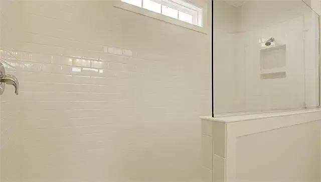 2226 Hamlin Sound Cir — Photo 22