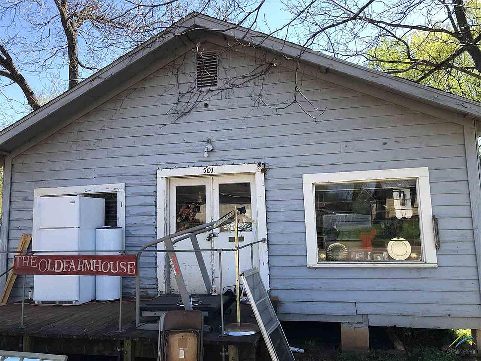 1st image of 501 E Cherokee St