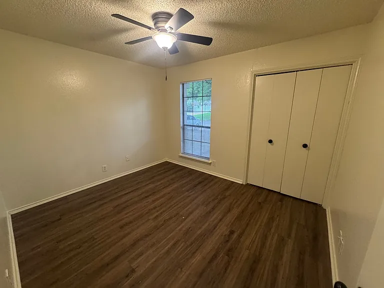 5604 Fireside Dr — Photo 16