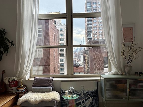 5th image of 120 E 87th St APT P18e