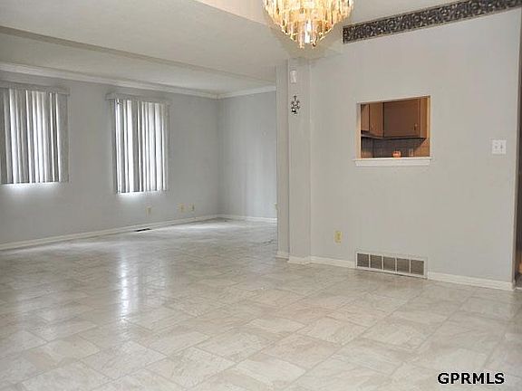 2nd image of 3310 Florence Blvd