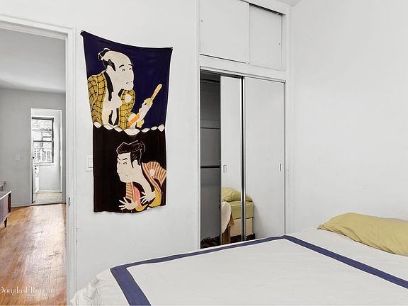 5th image of 424 E 77th St APT 5C