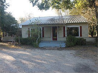 1st image of 814 E Main St