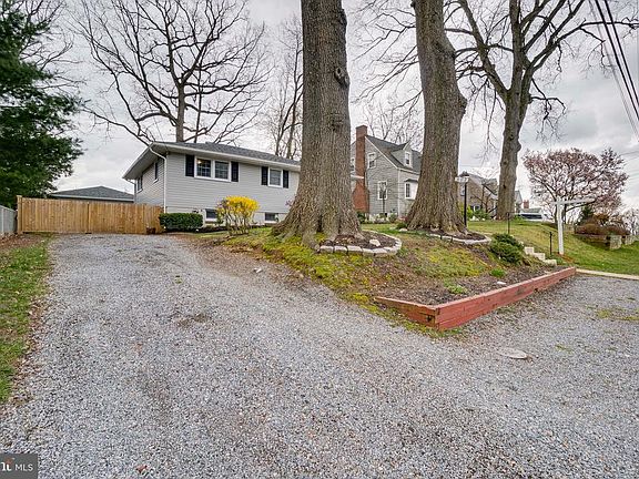4th image of 403 Newburg Ave