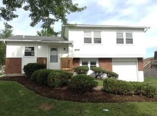 17690 Arlington Dr, Country Club Hills, IL