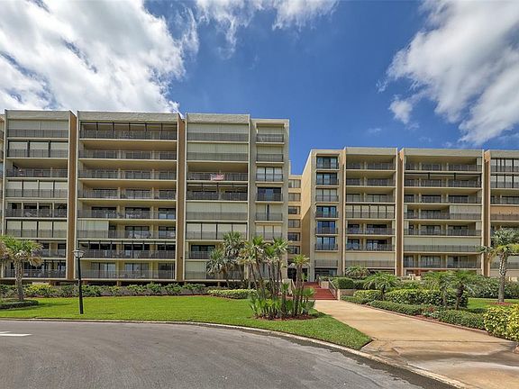 2nd image of 1430 Gulf Blvd APT 806