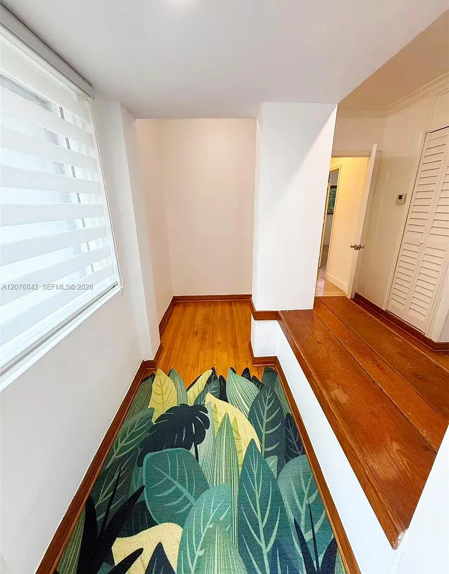 Coral Gables Riv Sec 6 — Photo 3