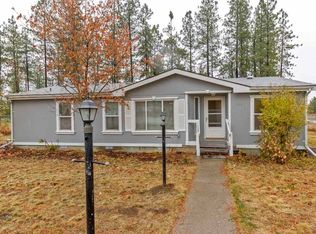 121 W Montgomery Rd, Deer Park, WA 99006