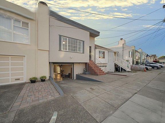 2nd image of 562 San Diego Ave