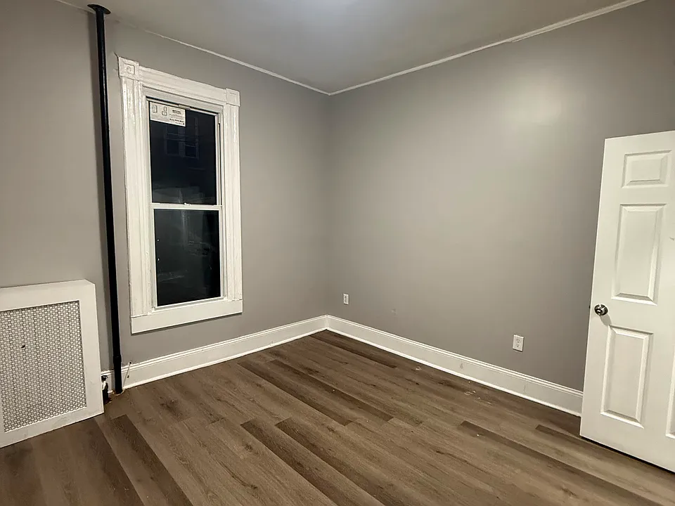 723 Watchung Ave #1F