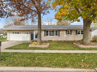 1212 Park Ave, Waverly, IA 50677