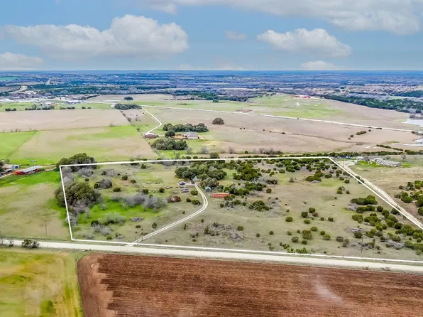 955 County Road 138, Stephenville, TX 76401