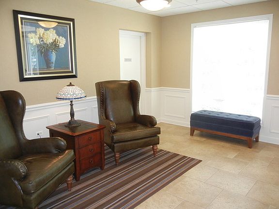 3rd image of 787 Graceland Ave Unit 408
