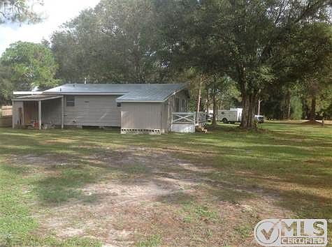 3rd image of 10611 Aqua Vista Ln
