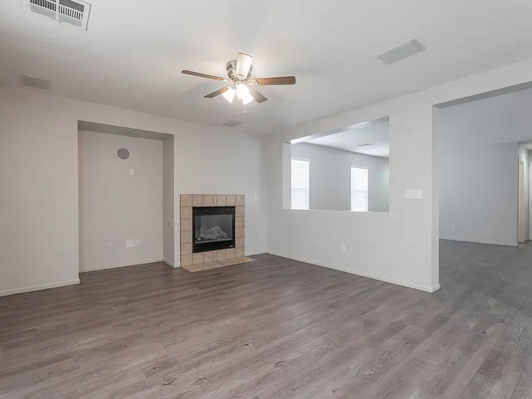 5531 Doubleday St — Photo 13