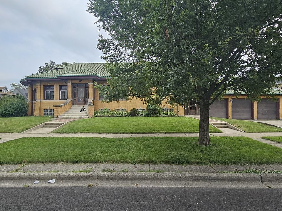 1st image of 416 N 4th Ave