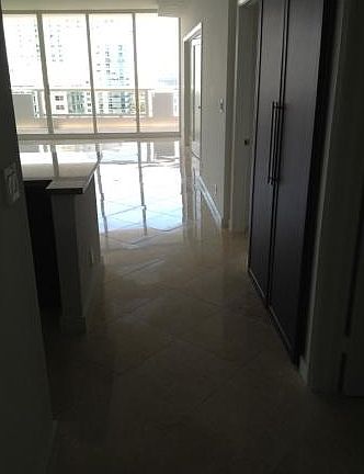 4th image of 1717 N Bayshore Dr Ph A47