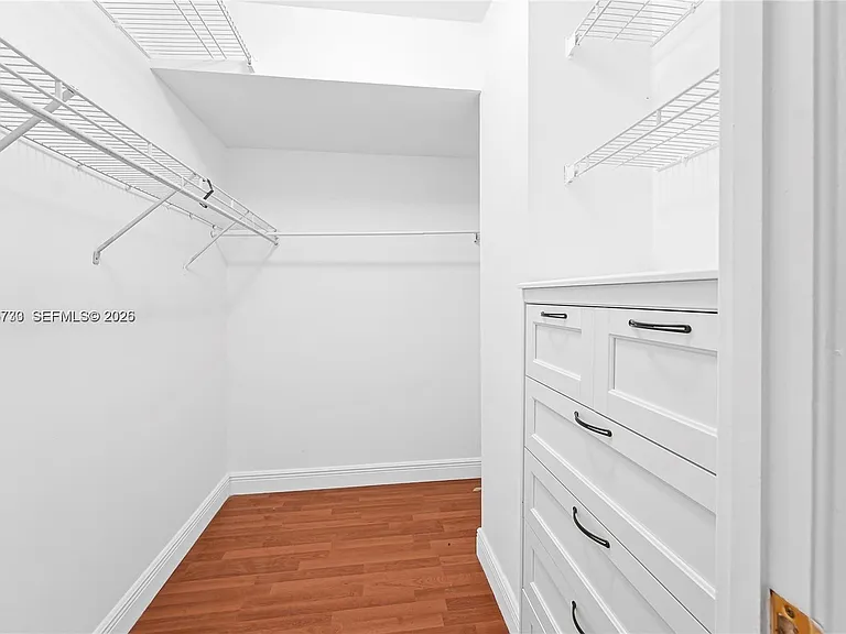 2500 Parkview Dr #1503 — Photo 12