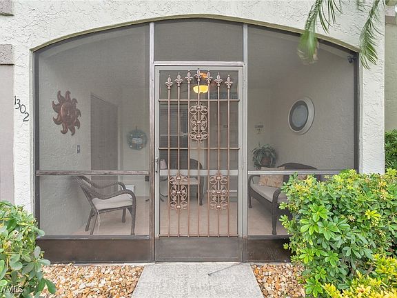 3rd image of 13226 Whitehaven Ln APT 1302