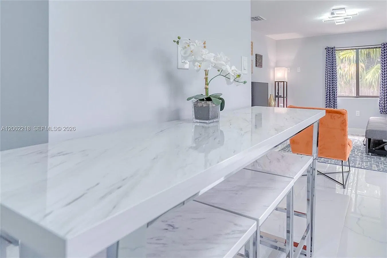 2 bed, 1000 sqft, $2,650 — Photo 4