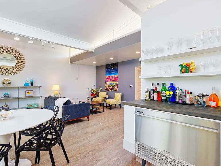 Bar With Fridge