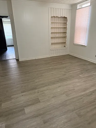 1019 Franklin Ave #1 Photo 1