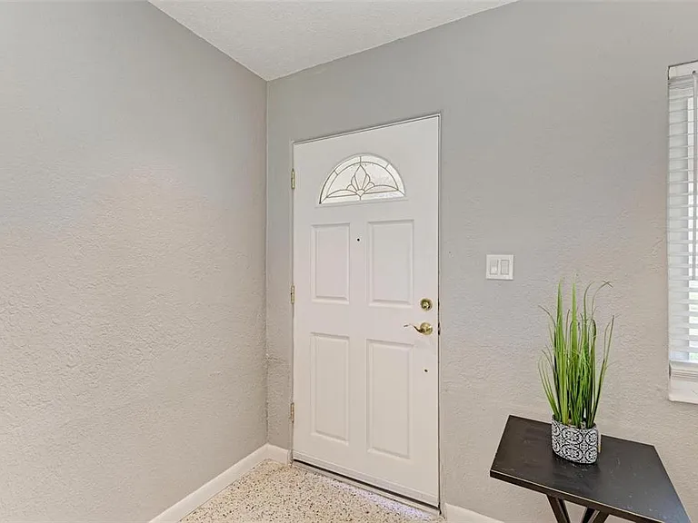 6000 Bayou Grande Blvd NE — Photo 6