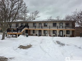 1004 Edgewater Dr, Westfield, NY 14787
