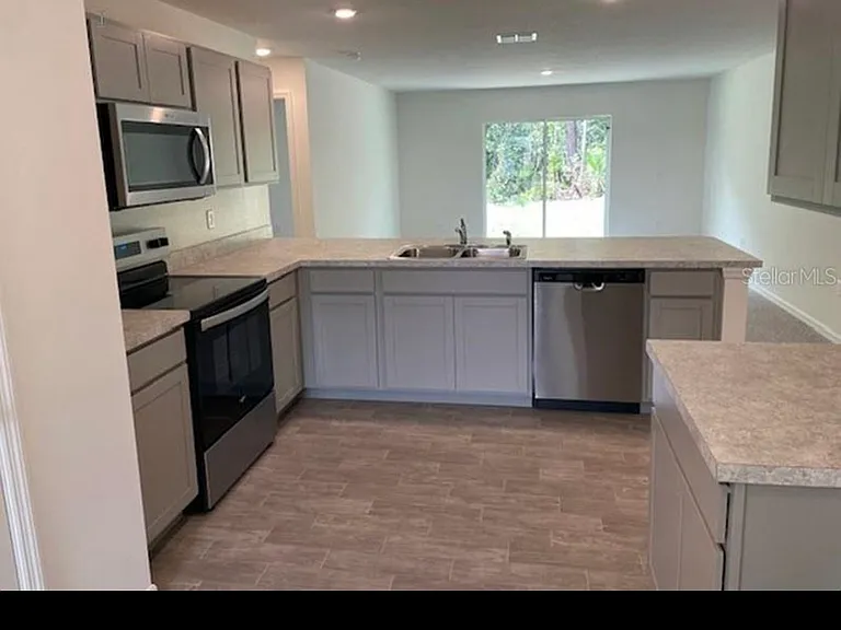 17 Zonal Ct — Photo 2
