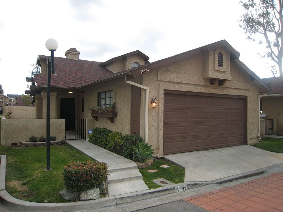 1st image of 14622 Via El Camino