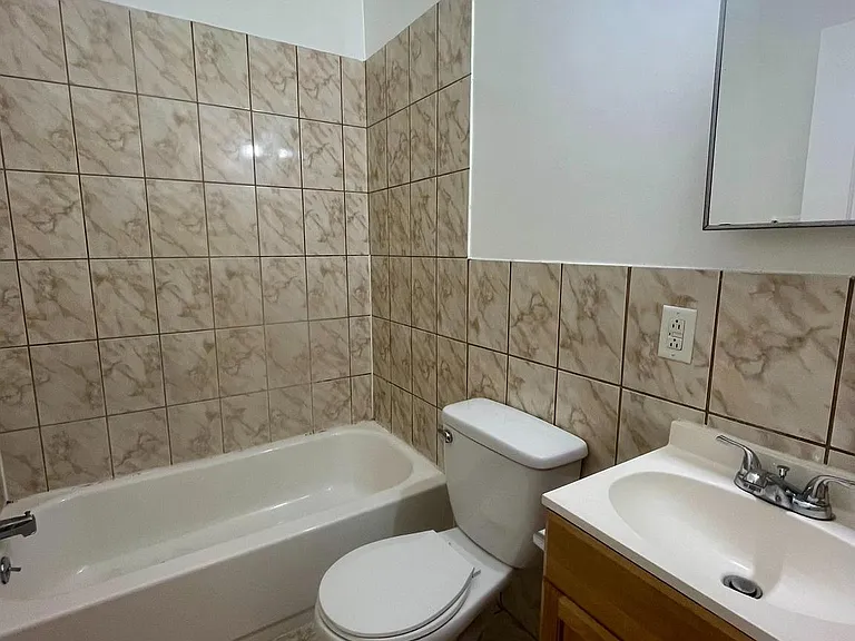 4061 Powelton Ave #1F — Photo 12