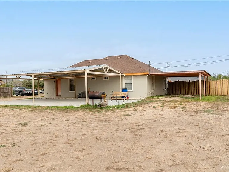 1510 Arboledas Dr — Photo 13