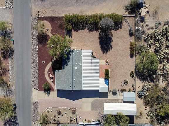 3rd image of 4140 S Mimbres Dr