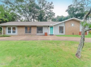 807 Mills Ave, Gulfport, MS 39501