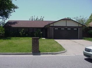 716 NW 116th St, Oklahoma City, OK 73114